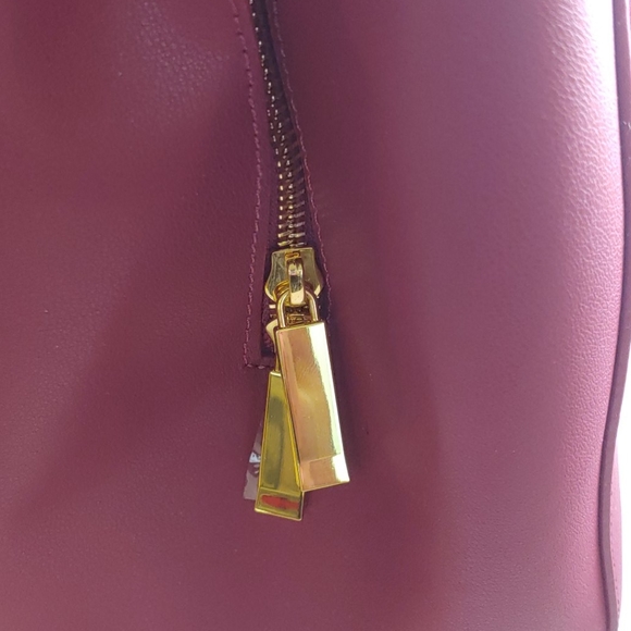 BRAND NEW JOY MANGANO LEATHER SHOULDER/TRAVEL BAG - Picture 7 of 8